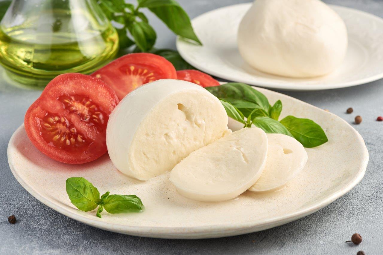 Domácí  MOZZARELLA 