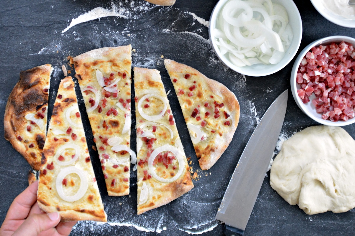 Pizza TARTE FLAMBÉE