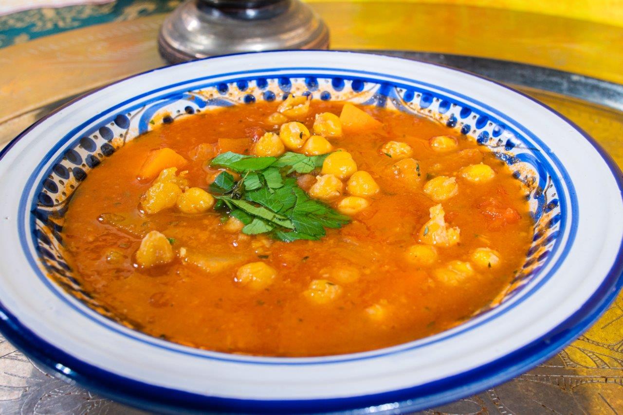 Marocká cizrnová polévka